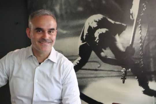 «Χουλιγκανισμός με στολή»