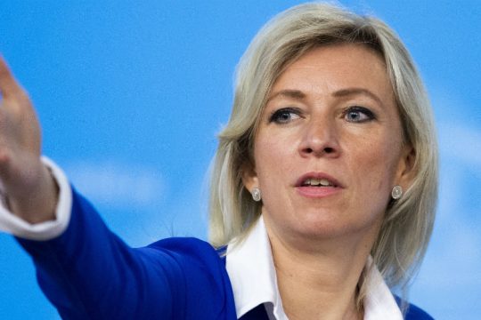 Η Μόσχα απειλεί με αντίποινα όλη την Ε.Ε. για τις απελάσεις διπλωματών