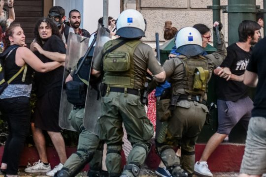 «Αντιδημοκρατικός κατήφορος με εντολή Μητσοτάκη»