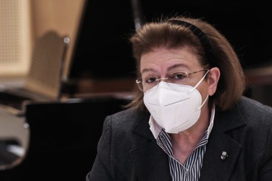 Εδέησαν να δώσουν αύξηση για τα εκτός έδρας στους ηθοποιούς των κρατικών σκηνών