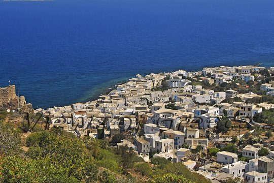 Γοητευτική και χαμηλών τόνων Νίσυρος