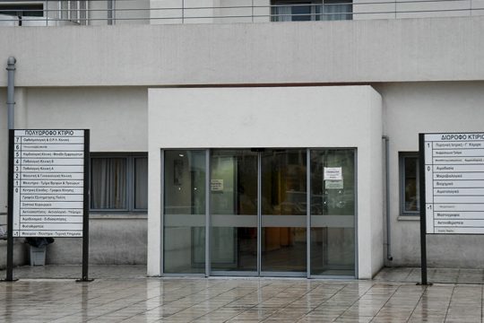 Στο στόχαστρο το ΕΣΥ με πρόσχημα τον 49χρονο