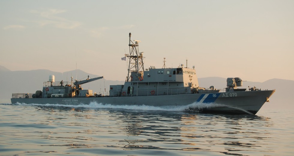 Κάρπαθος: Διασώθηκαν 101 πρόσφυγες από ακυβέρνητο πλοίο