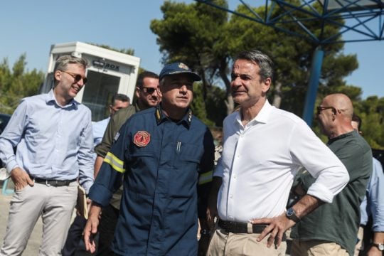 «Ο κ. Μητσοτάκης πήγε στα καμένα με 15 συνοδευτικά και 5 θωρακισμένα»