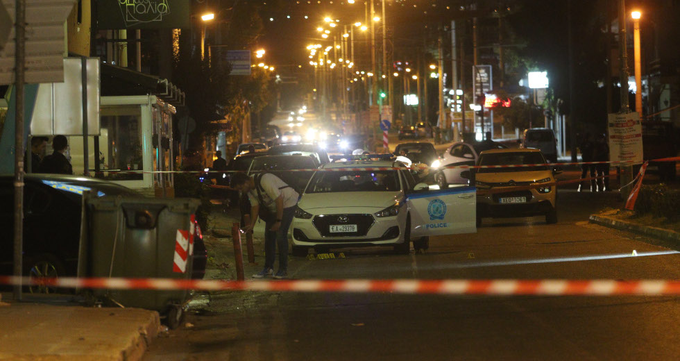Αντιπολιτευτικά πυρά για τις σκηνές Φαρ Ουέστ για ακόμη μια φορά στην Αθήνα
