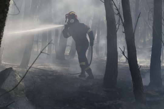 Υπό έλεγχο τα πύρινα μέτωπα στη χώρα