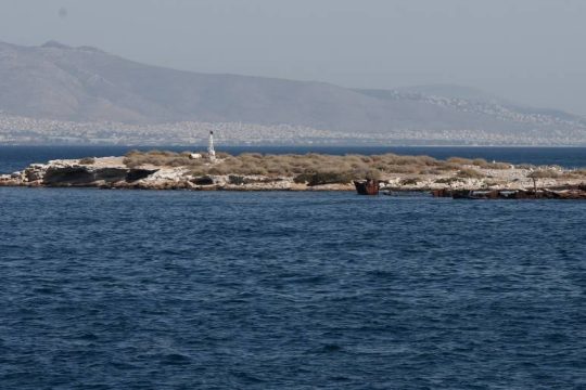 Υλικές ζημιές από σύγκρουση δεξαμενόπλοιων ανοιχτά της Καρύστου