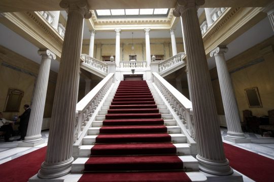 Τα μηνύματα κομμάτων και πολιτειακής ηγεσίας για την 48η επέτειο αποκατάστασης της Δημοκρατίας