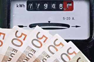 Αλμα 25% στα έσοδα ΦΠΑ έφερε η ακρίβεια