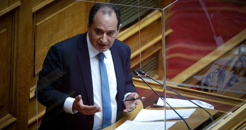 Ερωτήματα γιατί η ΕΛ.ΑΣ. απέκρυψε βομβιστική επίθεση στο σπίτι πρώην αντιπροέδρου του Αρείου Πάγου
