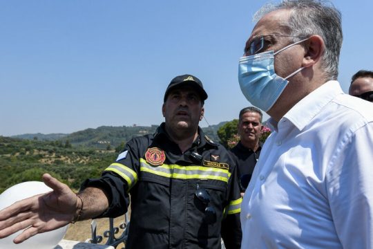 Η κυβέρνηση κρύβει την ανικανότητά της πίσω από το αφήγημα των εμπρησμών