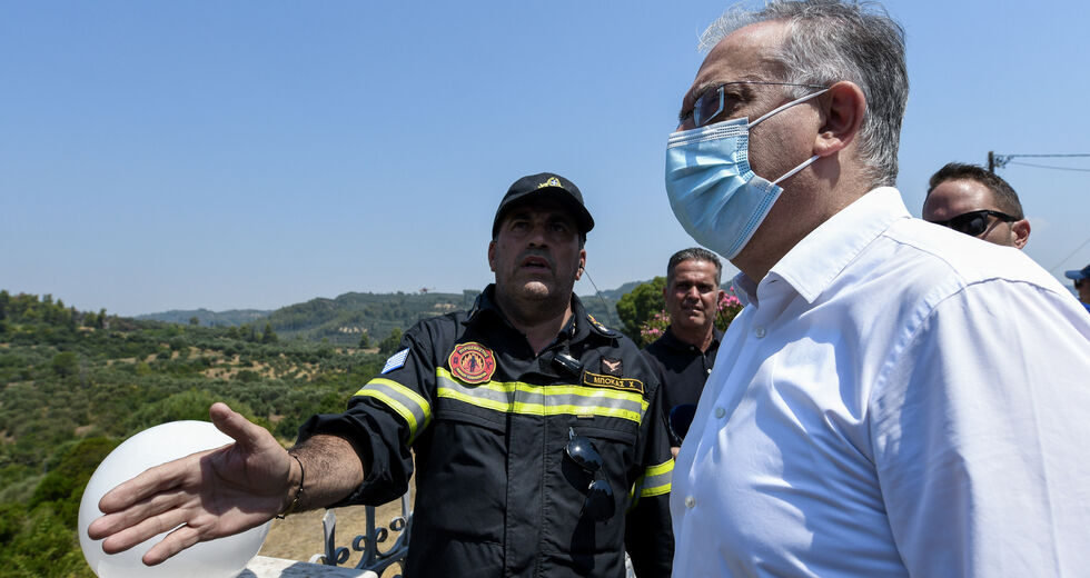 Η κυβέρνηση κρύβει την ανικανότητά της πίσω από το αφήγημα των εμπρησμών