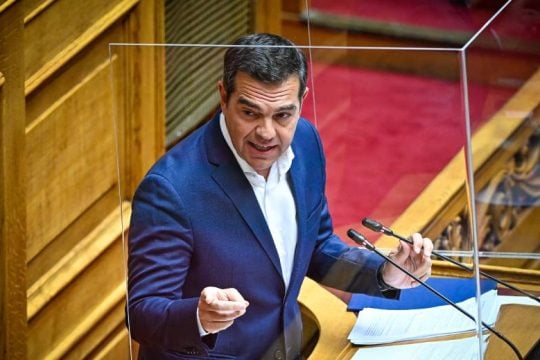 Τσίπρας: Φύγετε, είστε παράγοντας πολιτικής αστάθειας