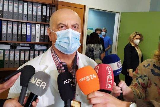 Ν. Τζανάκης: Βράζει η Κρήτη από τον covid – Απαραίτητη η καθημερινή ενημέρωση