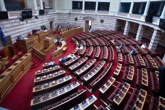 Στη Βουλή η σκανδαλώδης σύμβαση συντήρησης των C-130
