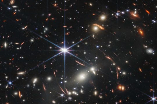 NASA: Το ανθρώπινο «μάτι» στο Σύμπαν έφτασε πιο μακριά από ποτέ