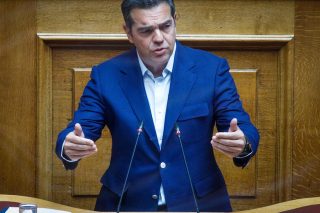 Η επόμενη μάχη θα δοθεί στην Ολομέλεια της Βουλής