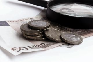 Μεγάλος Αδελφός για οφειλέτες