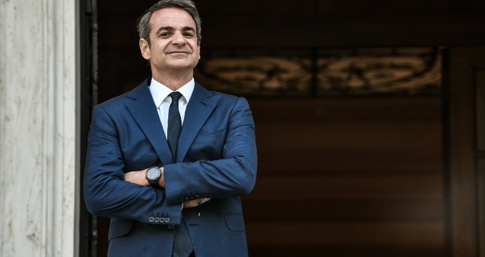 Ολισθαίνοντας στην ύβριν…