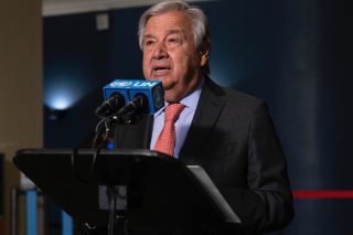 Ο Γκουτέρες, η απληστία των πετρελαϊκών και η σιωπή των διυλιστηρίων