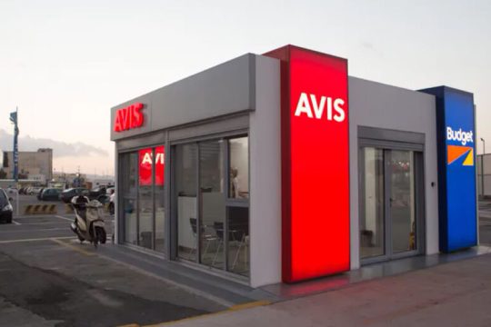 Πράσινα δάνεια σε ΑVIS και METRO
