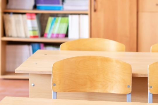 Την απέλυσαν γιατί έγινε μητέρα