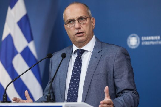 Το κατά Οικονόμου αφήγημα για την οικονομία