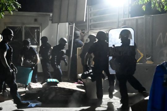 Αγώνας κατά της εκκένωσης του Ελαιώνα