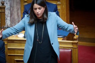 Όχι κ. Κεραμέως, αυτό δεν είναι εκπαιδευτική διαδικασία!