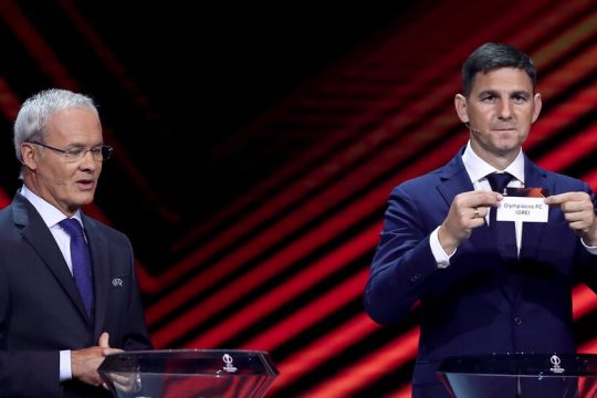 Κόντρα σε 4 αντιπάλους!