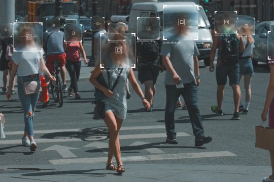 Η τέχνη της αυτοπαρακολούθησης