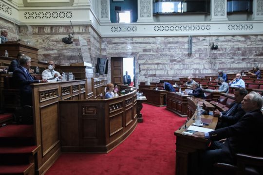 Παρακολουθήσεις: απόπειρα συγκάλυψης με ευθύνη Μητσοτάκη