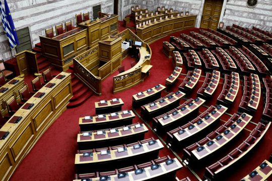 Η κυβέρνηση θολώνει το τοπίο της δυστοπίας