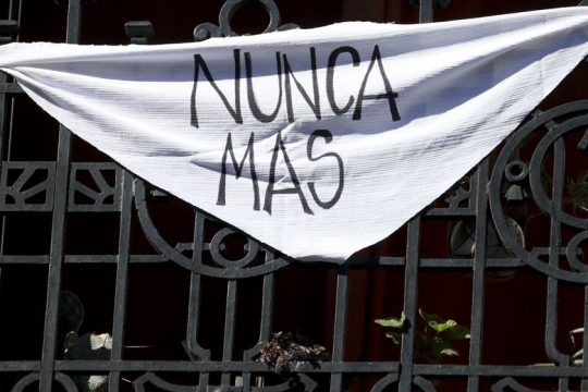 Η λιτότητα «τρώει» τον έναν υπουργό μετά τον άλλο