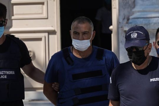 Στον εισαγγελέα αστυνομικός για βιασμό 13χρονης – Έρευνα και για άλλες περιπτώσεις