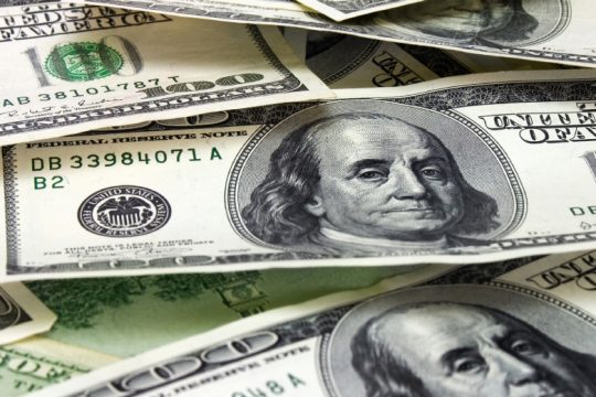 Επιπλέον δημοσιονομική στήριξη 4,5 δισ. δολ. από ΗΠΑ σε Ουκρανία
