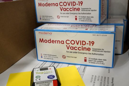 Εργοστάσιο που θα κατασκευάζει εμβόλια με αγγελιαφόρο RNA φτιάχνει στην Αυστραλία η Moderna