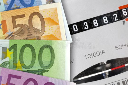 Κρεσέντο αισχροκέρδειας στο ηλεκτρικό ρεύμα
