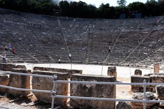 Κάθε σκηνοθέτης και η πολιτική του «καταγωγή»…