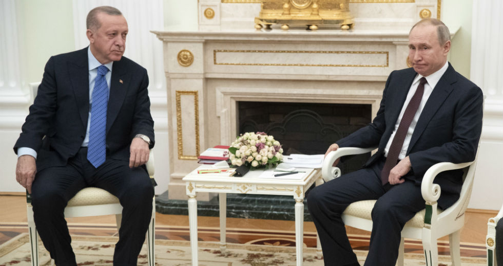 Μόσχα καλεί Άγκυρα να μην «αποσταθεροποιήσει» τη Συρία