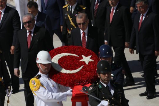 Ο Ερντογάν  κατηγορεί την Ελλάδα για εχθρικές ενέργειες