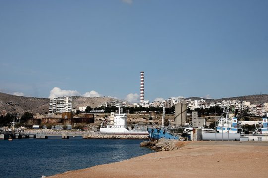 Άκυρες οι ομαδικές απολύσεις στα Λιπάσματα Καβάλας