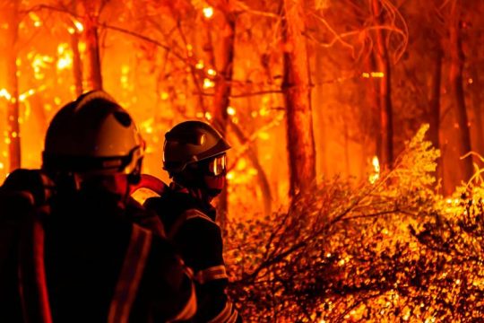 Γαλλία: Πύρινη κόλαση επί γης