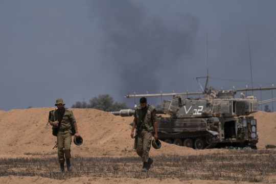 Επιχειρήσεις «μίας εβδομάδας» στη Γάζα εξήγγειλε το Ισραήλ