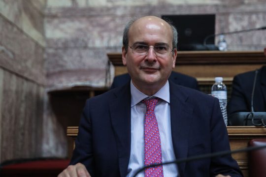 Επιμένουμε «ελληνικά» με τις συλλογικές διαπραγματεύσεις