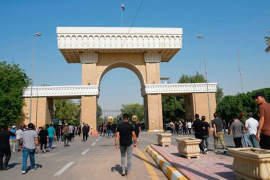 Αποχωρούν από την Πράσινη Ζώνη οι υποστηρικτές του Μοκτάντα αλ Σαντρ