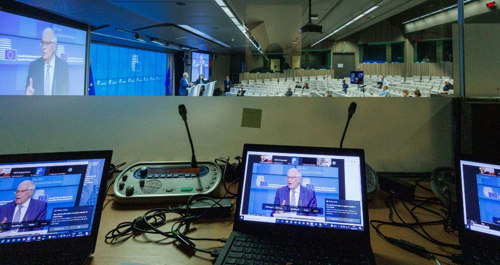 Στο ίδιο τραπέζι Κόσοβο και Σερβία
