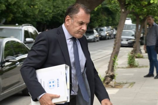 Επέκταση του φράκτη στον Έβρο αποφάσισε η «αιφνιδιασμένη» κυβέρνηση