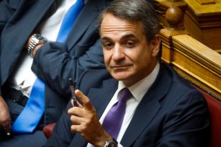 Βαριά ηττημένος μετά τη συζήτηση στη Βουλή ο Κυρ. Μητσοτάκης