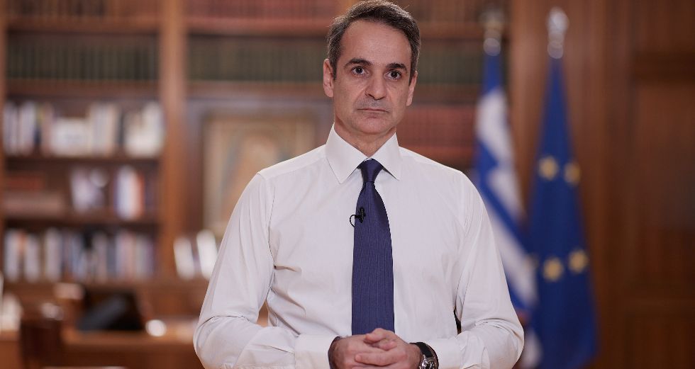 Ούτε κουβέντα για παραίτηση, κινδυνολογία για τα εθνικά